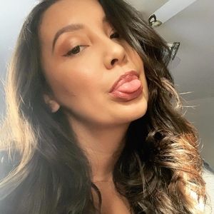 Meet your Posher, Paulina